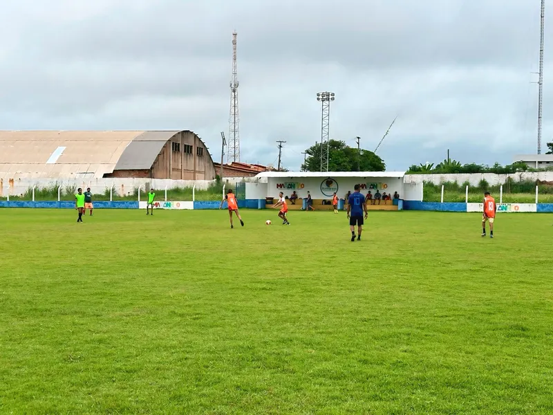 Foto 7 – Escolinha de Futebol Bravense: Incentivo ao Esporte e Formação de Jovens Talentos