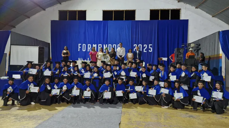 Foto 12 – FORMATURA DO CURSO TÉCNICO EM AGROPECUÁRIA MARCA CONQUISTA PARA ALUNOS EM BURITI BRAVO