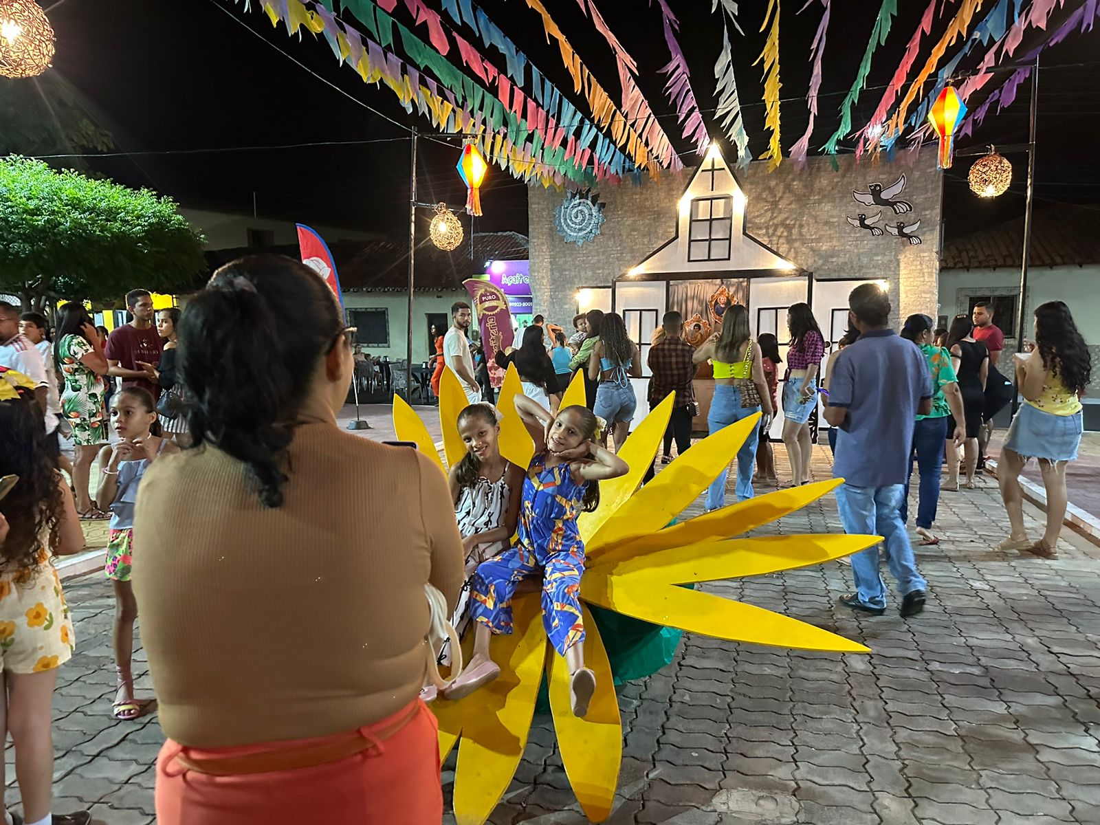 Foto 16 – Feirinha Bravense e Corredor Cultural Celebram Talentos Locais e Fortalecem Economia de Buriti Bravo