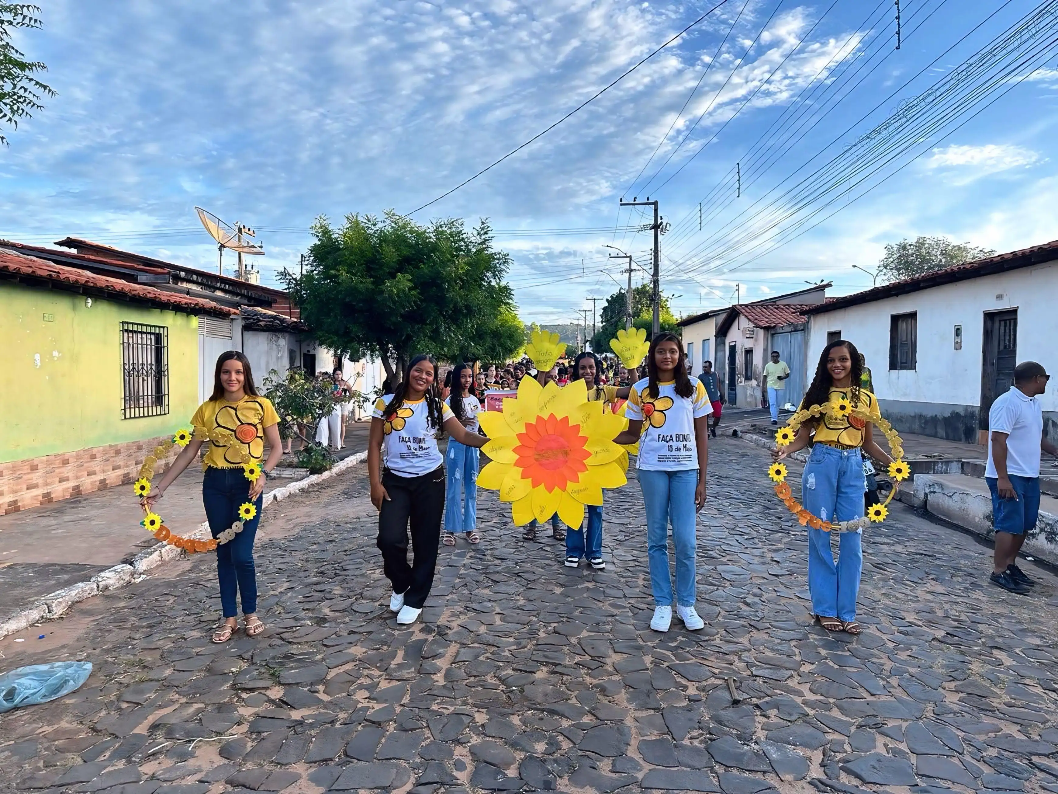 Foto 7 – Buriti Bravo realiza caminhada em alusão ao 18 de Maio