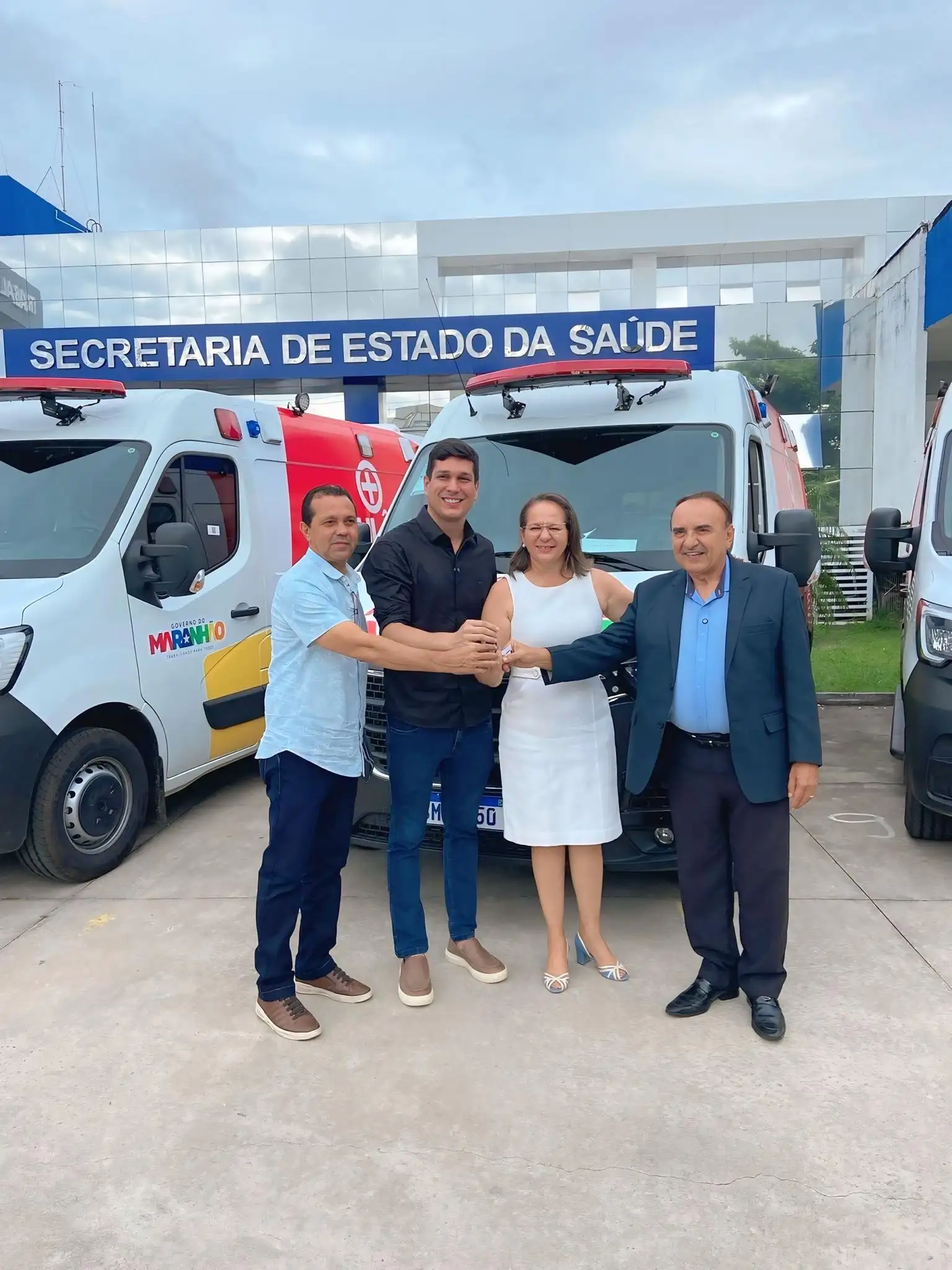 Prefeitura de Buriti Bravo recebe nova ambulância para reforçar atendimentos de urgência e emergência