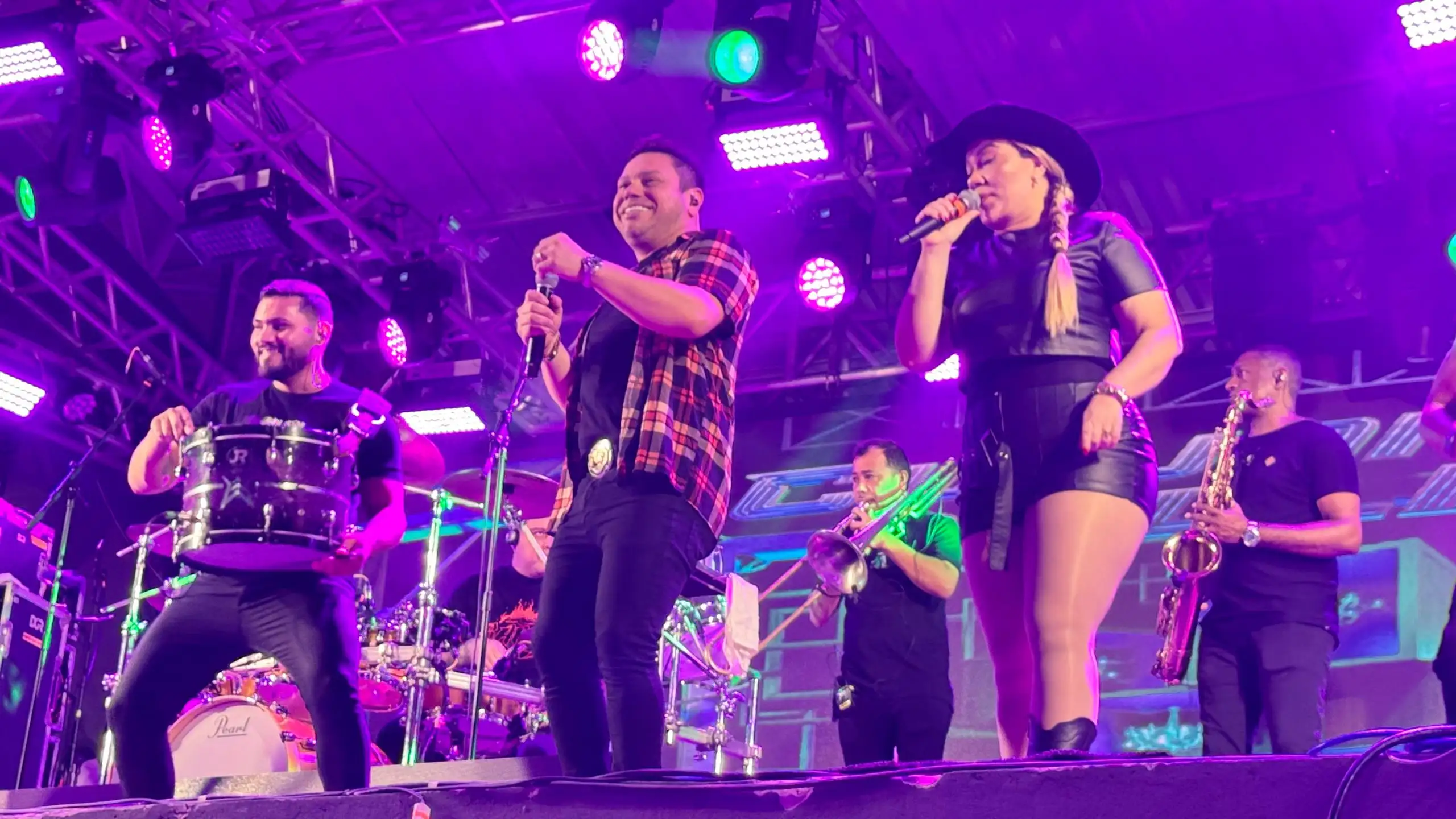 Foto 7 – Buriti Bravo celebra 95 anos com entrega da nova Praça de Eventos Adônia Maria e grande festa popular