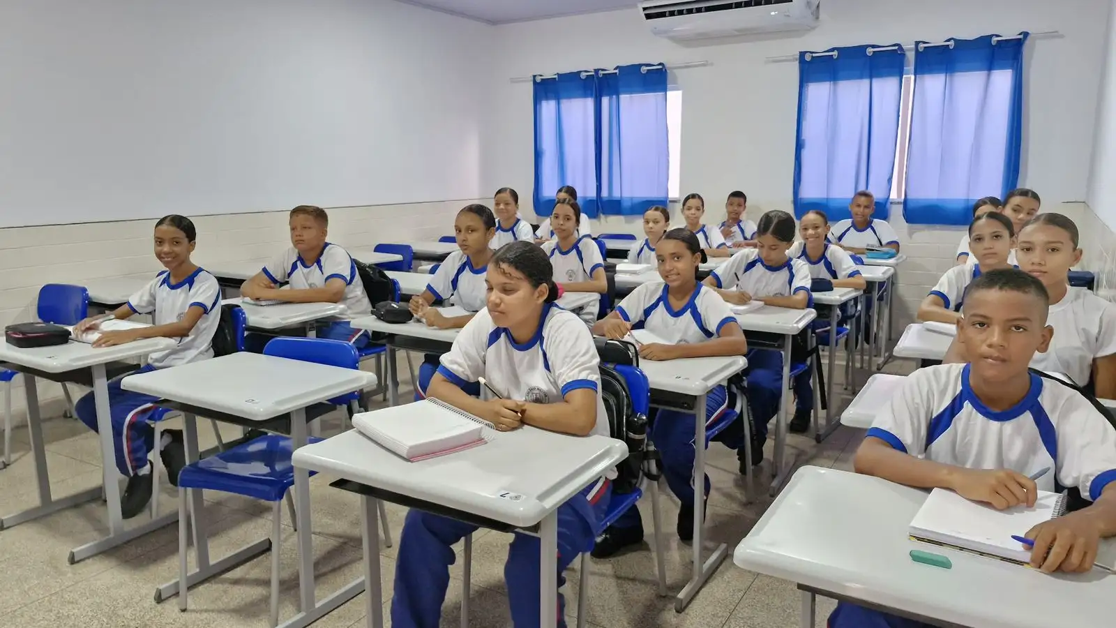 Galeria de imagens - Foto 1 da notícia: Rede Municipal de Ensino de Buriti Bravo inicia ano letivo com acolhimento aos alunos e melhorias nas escolas