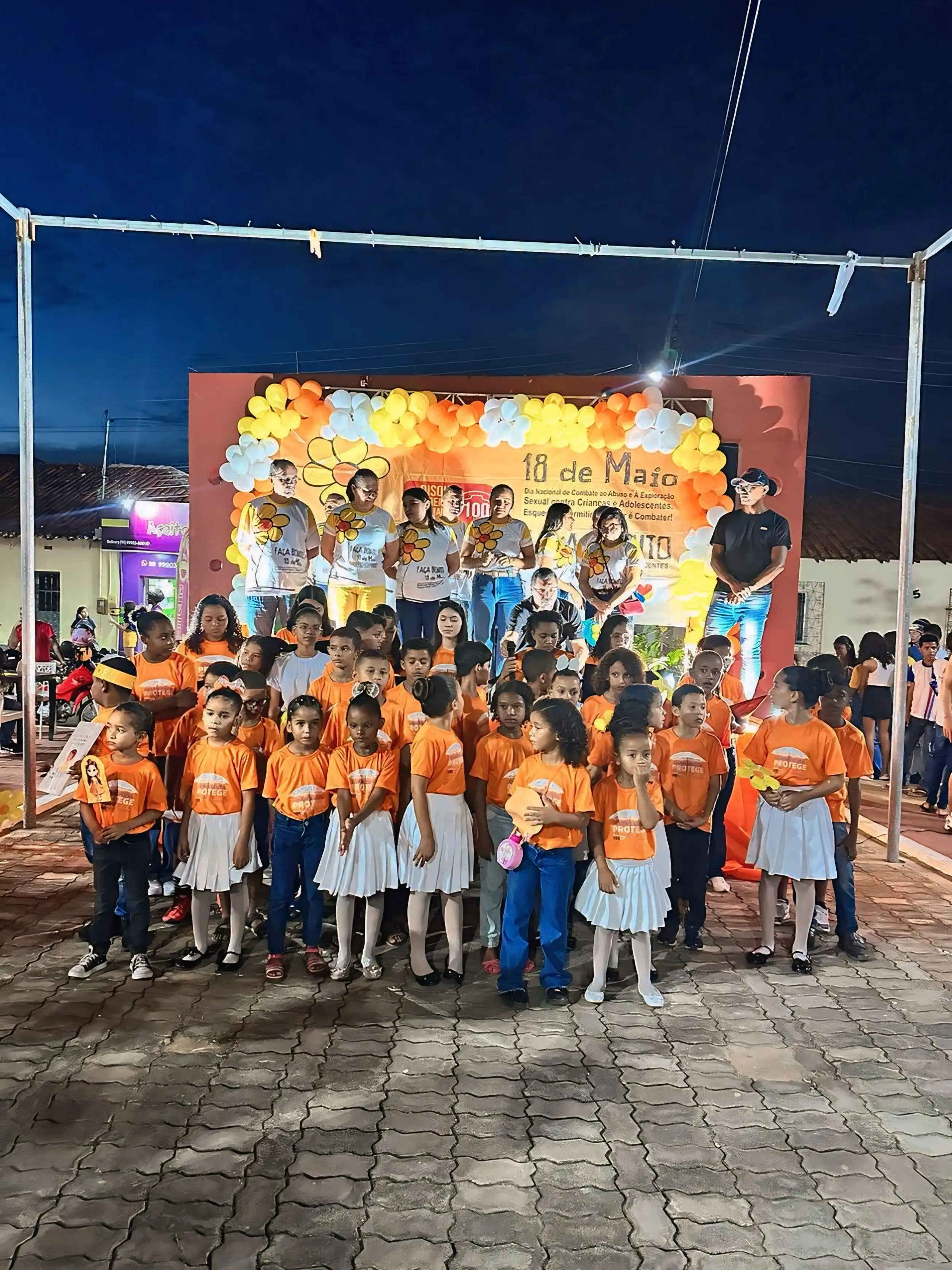 Foto 1 – Buriti Bravo realiza caminhada em alusão ao 18 de Maio