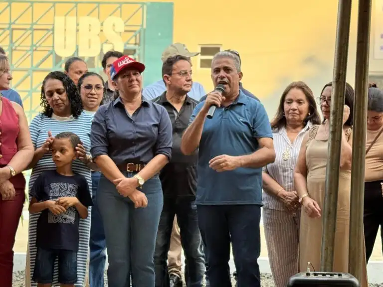 Foto 8 – Prefeita Luciana Leocádio entrega UBS no Povoado Coluna e anuncia novos benefícios para Buriti Bravo