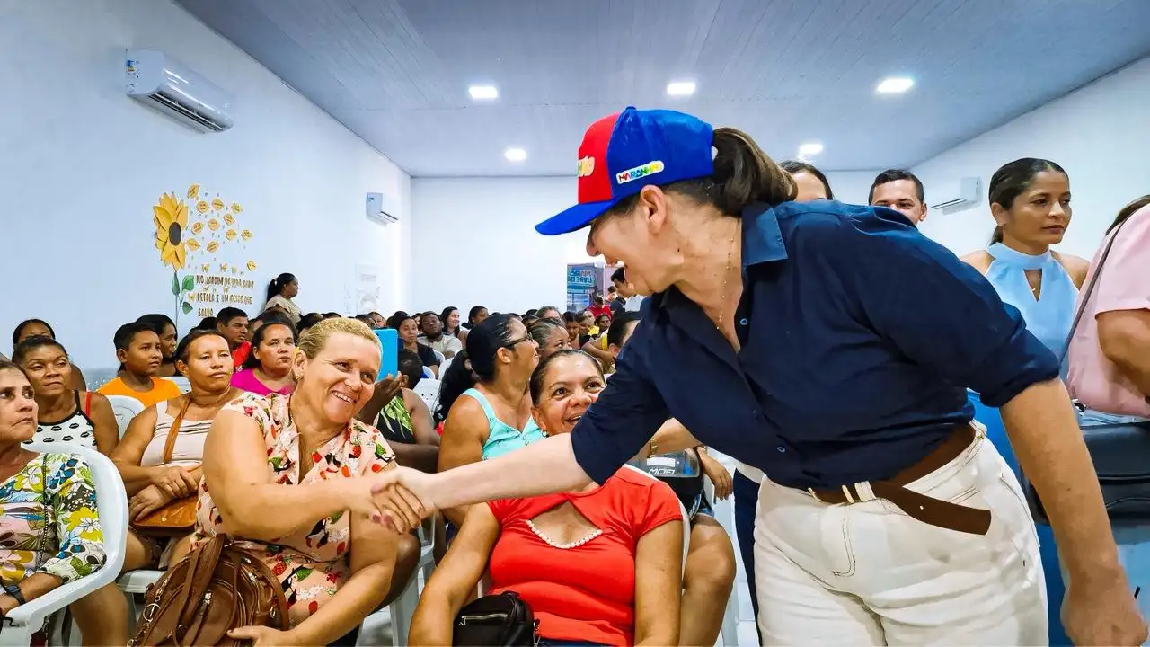 Foto 5 – Buriti Bravo fortalece combate à fome com entrega de 290 cartões do Programa Maranhão Livre da Fome