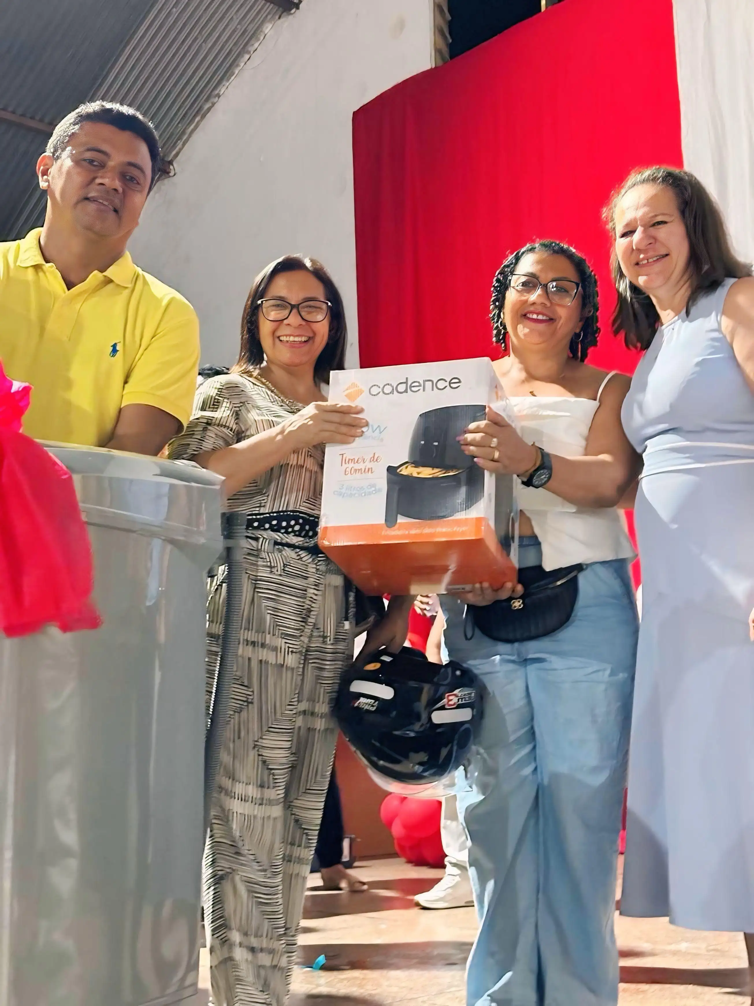 Foto 25 – Prefeitura de Buriti Bravo celebra o Dia das Mães com grande festa e sorteio de prêmios