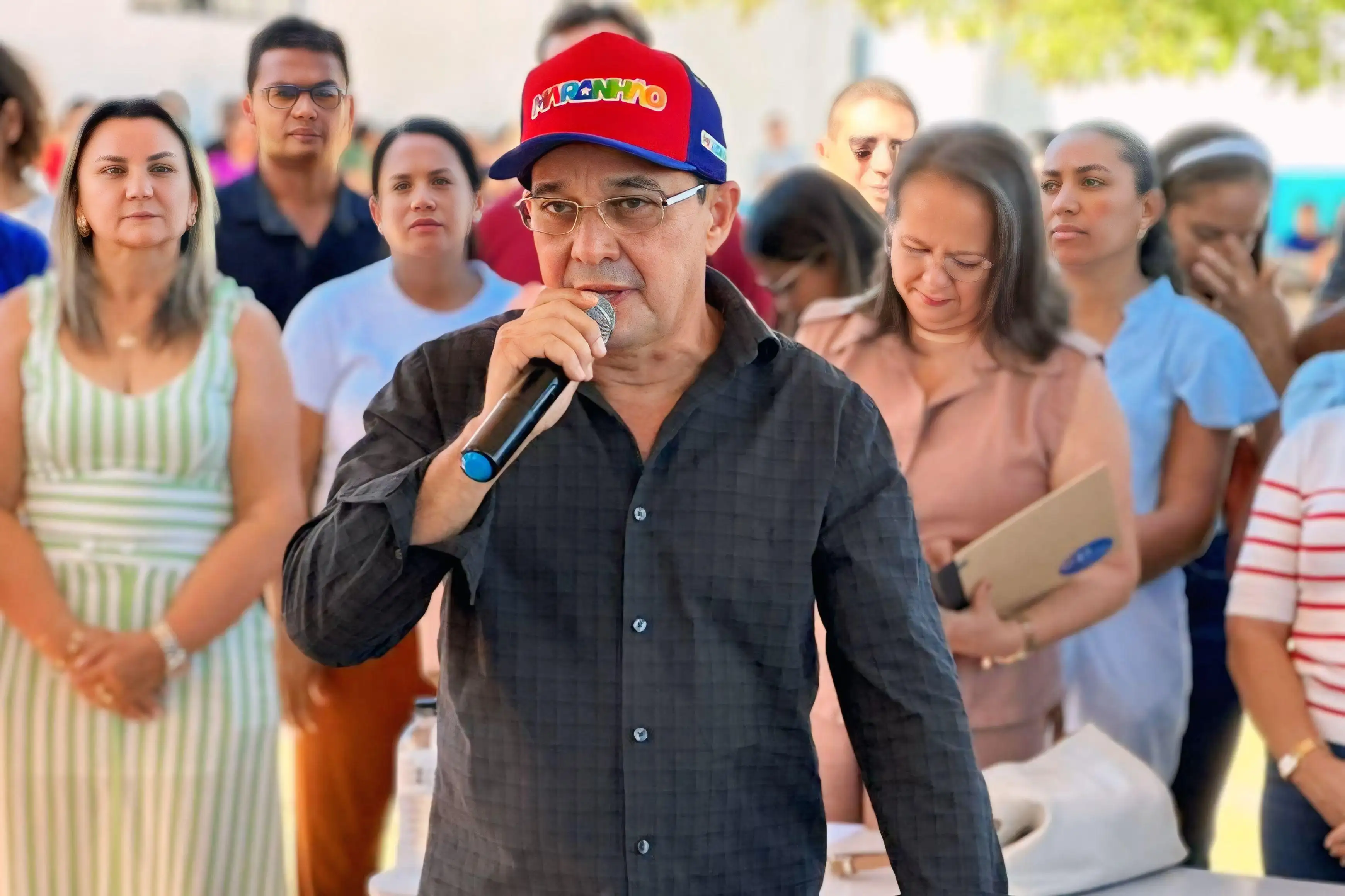 Foto 2 – Luciana e Welson Amorim reforçam investimentos na saúde com nova UBS e entrega de veículos em Buriti Bravo