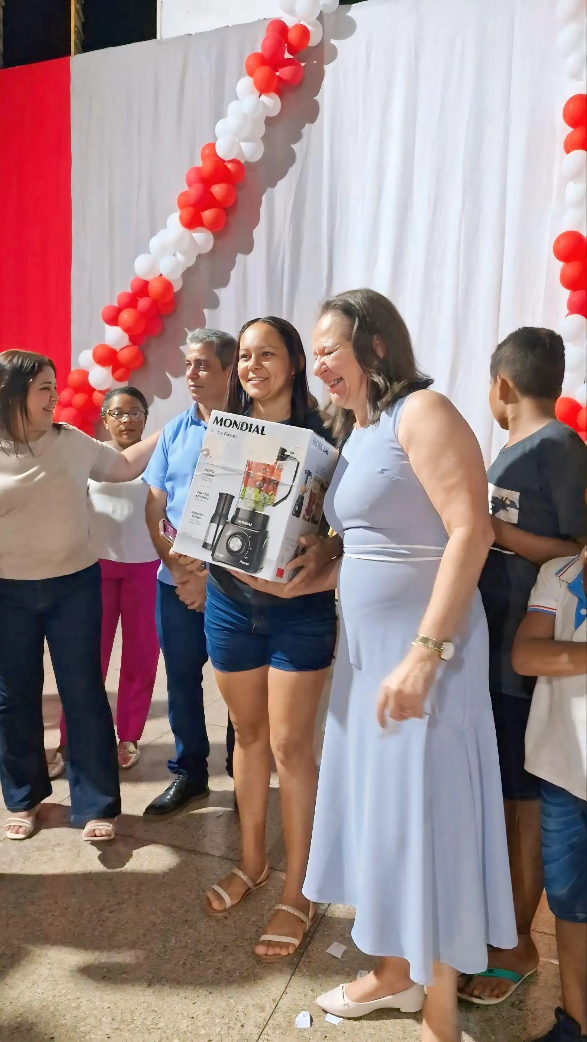 Foto 27 – Prefeitura de Buriti Bravo celebra o Dia das Mães com grande festa e sorteio de prêmios