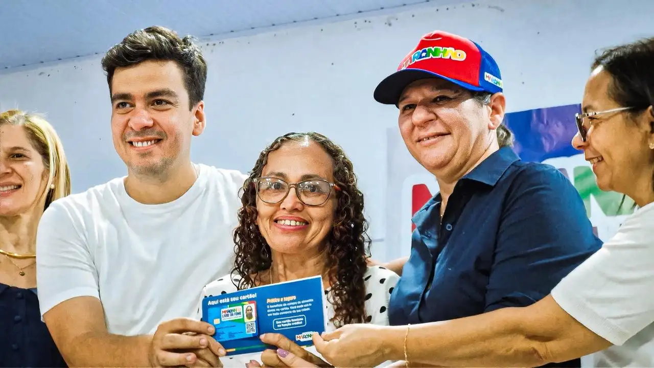 Foto 1 – Buriti Bravo fortalece combate à fome com entrega de 290 cartões do Programa Maranhão Livre da Fome