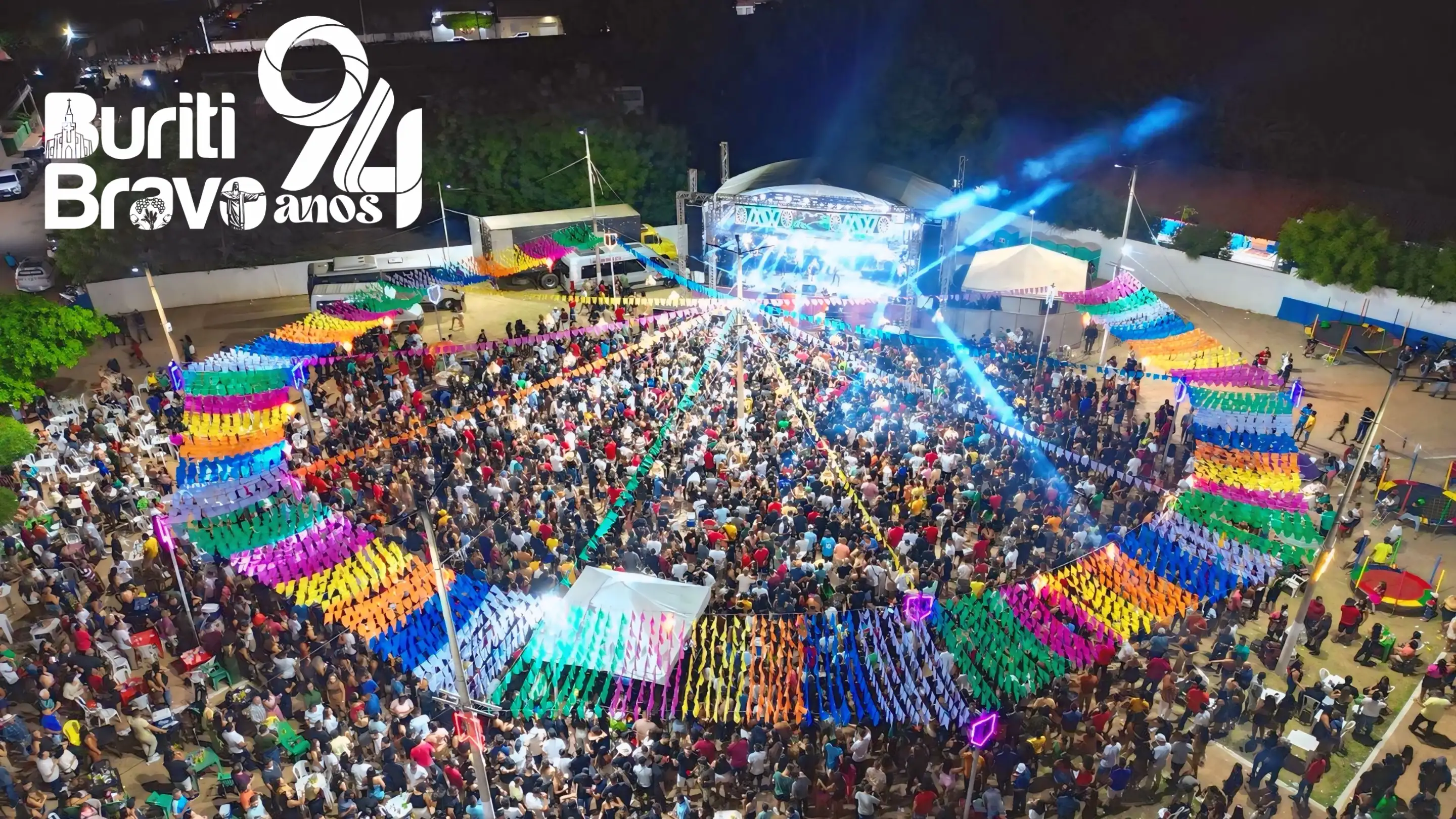Foto 1 – Buriti Bravo vibra ao som de Mano Walter na abertura dos 94 anos de emancipação