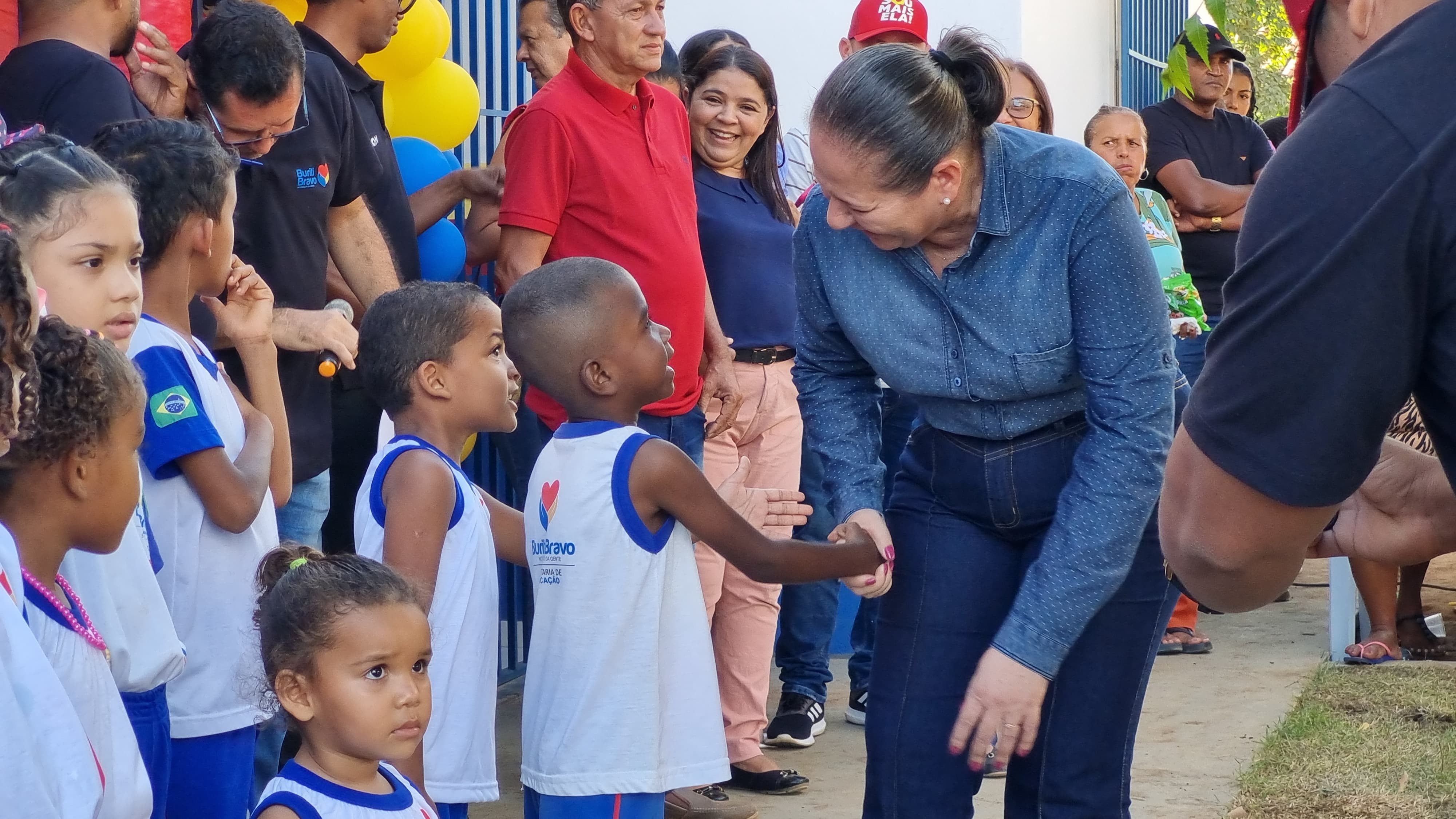 Foto 4 – Prefeitura de Buriti Bravo entrega 33ª escola completamente reformada
