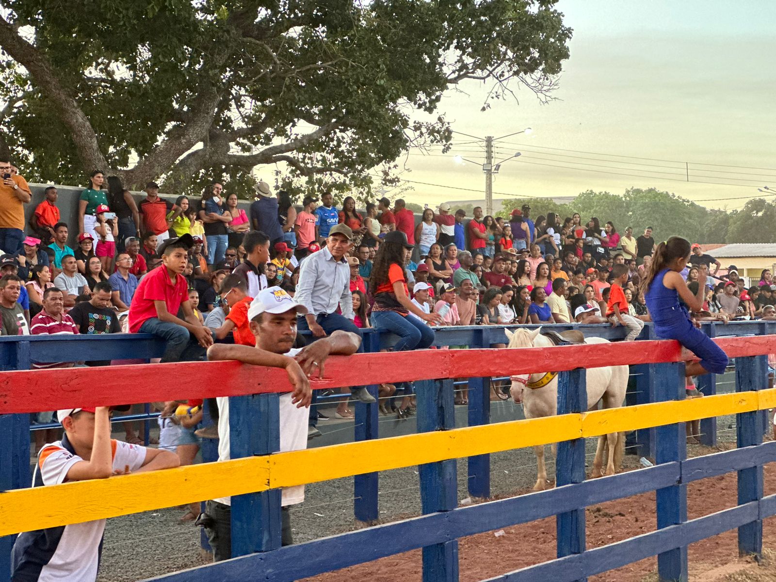 Foto 1 – Inauguração do Parque Sumarico Santos: Uma Celebração da Tradição e Cultura de Buriti Bravo.