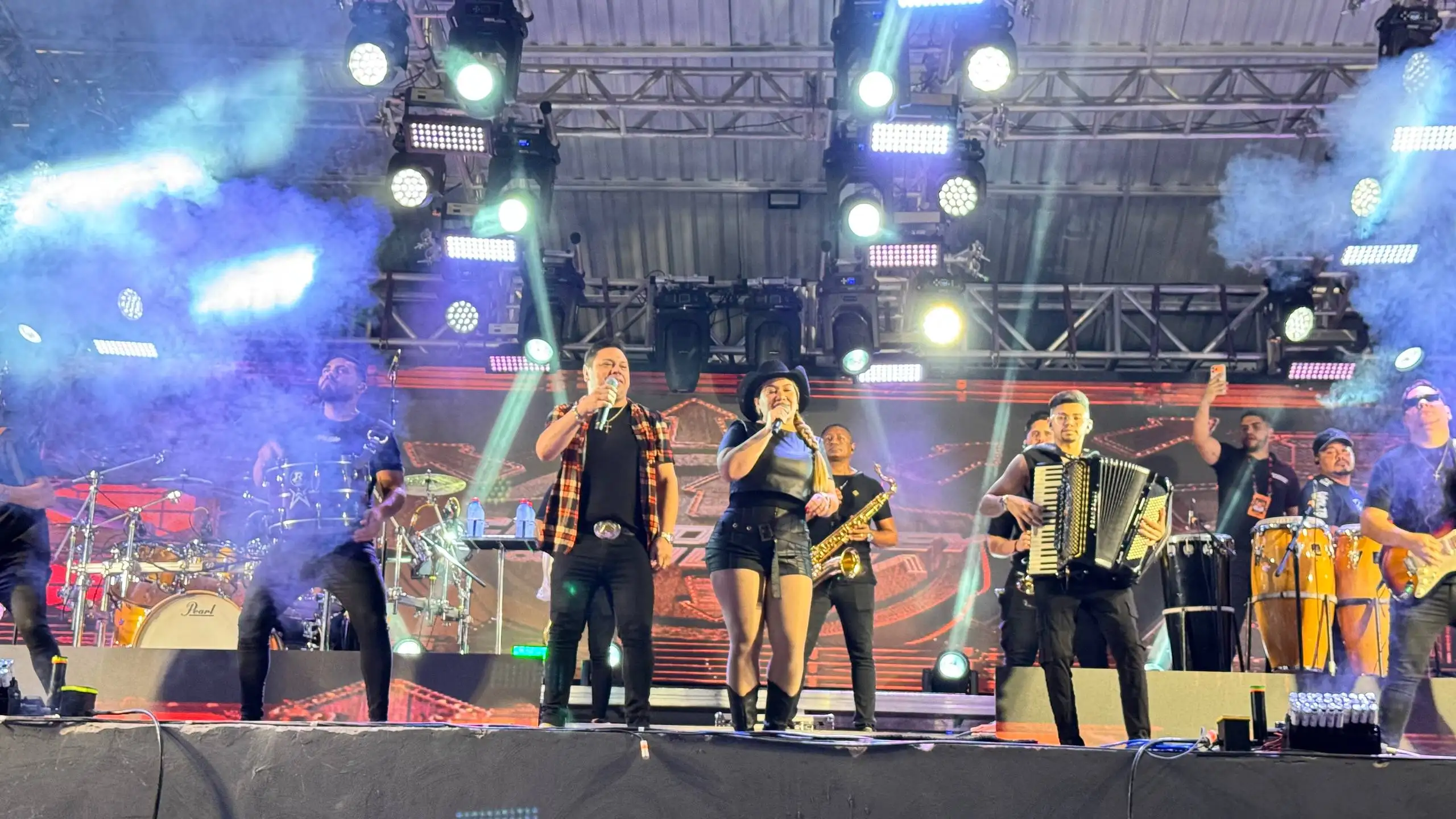 Foto 10 – Buriti Bravo celebra 95 anos com entrega da nova Praça de Eventos Adônia Maria e grande festa popular