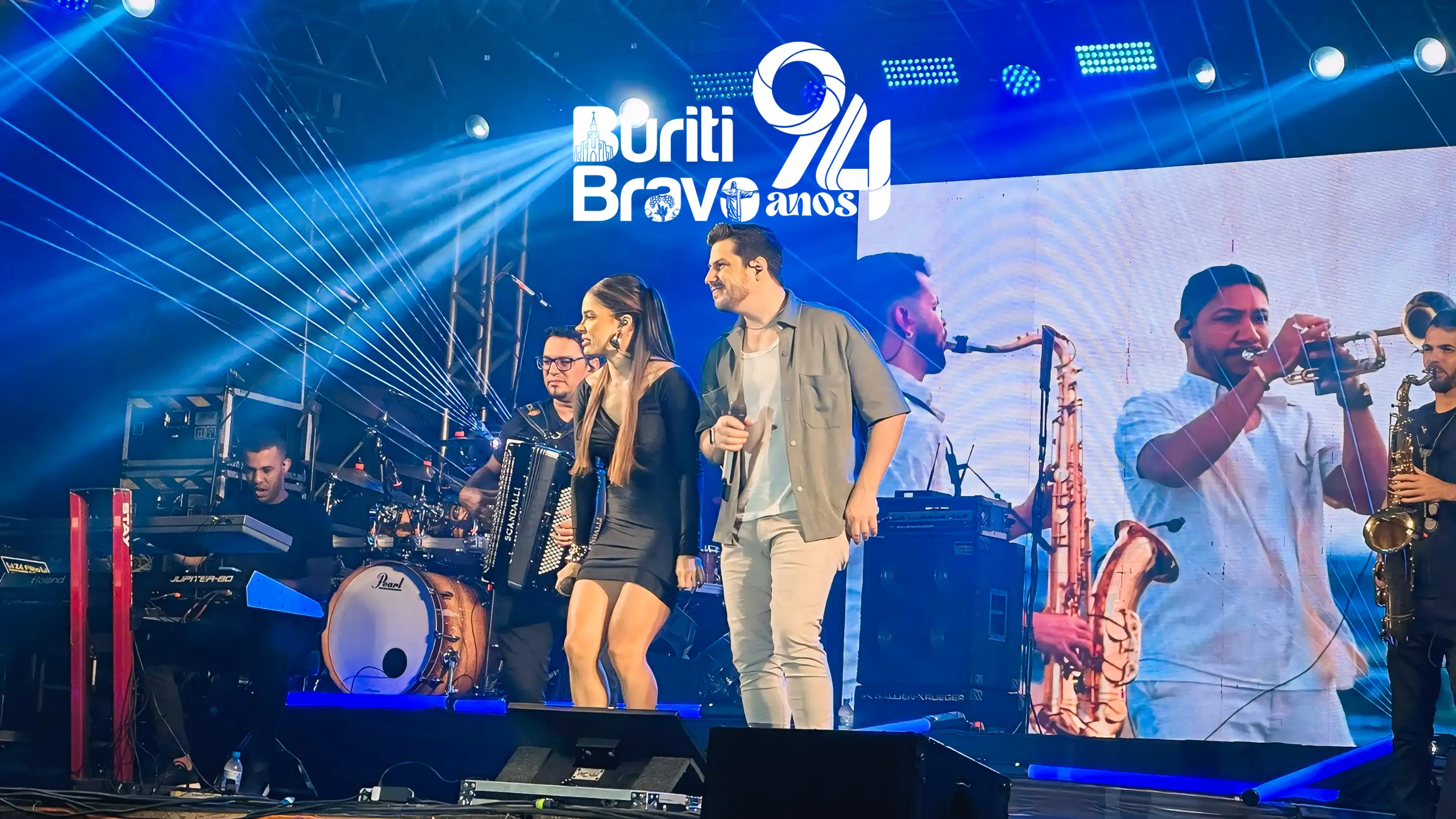 Foto 6 – Show com a Banda Magníficos encerra em grande estilo as comemorações pelos 94 anos de Buriti Bravo