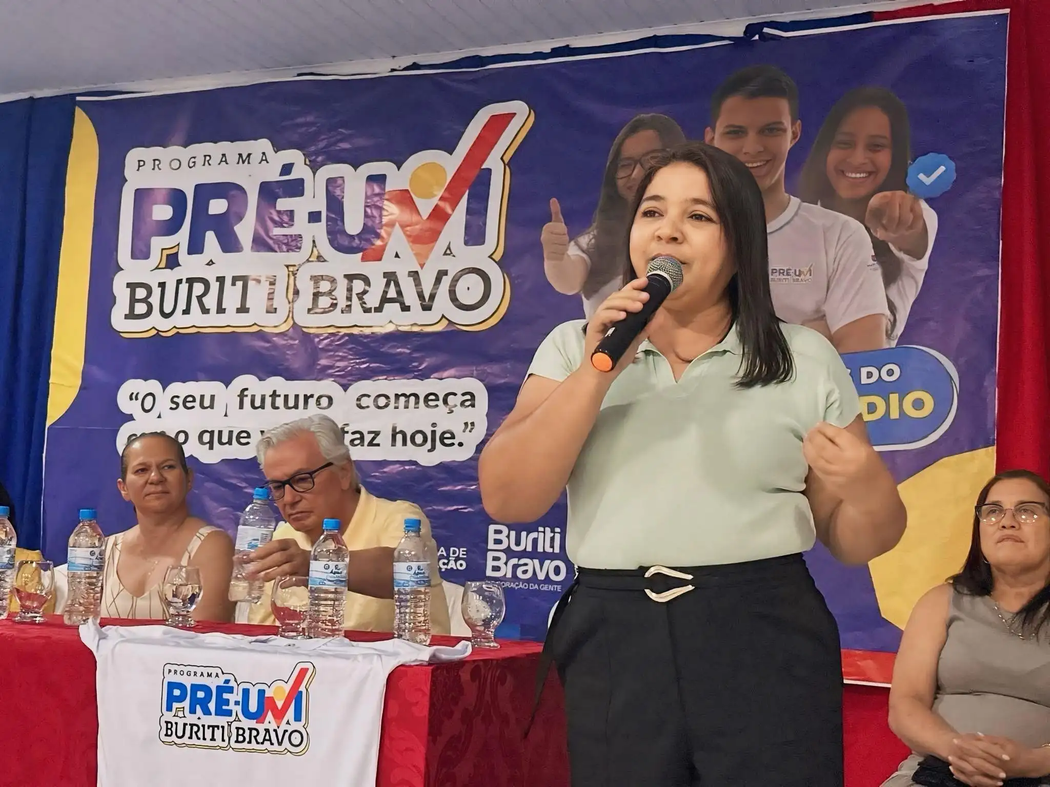 Foto 8 – Aula inaugural marca início do Pré-UNI Buriti Bravo